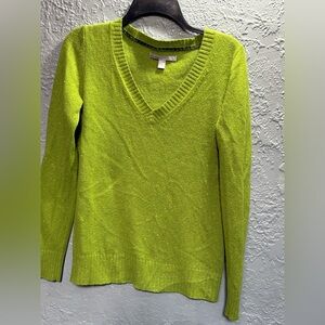 Old Navy Vibrant Green Knit Top